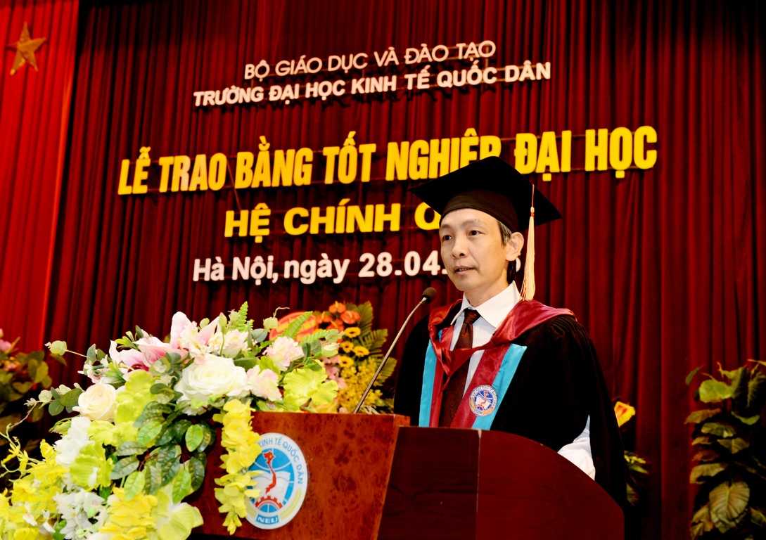 Lễ trao bằng tốt nghiệp đại học trực tuyến